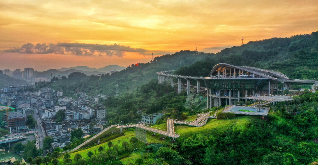 20240131108543.png 4鳳凰磁浮文化旅游項(xiàng)目.png