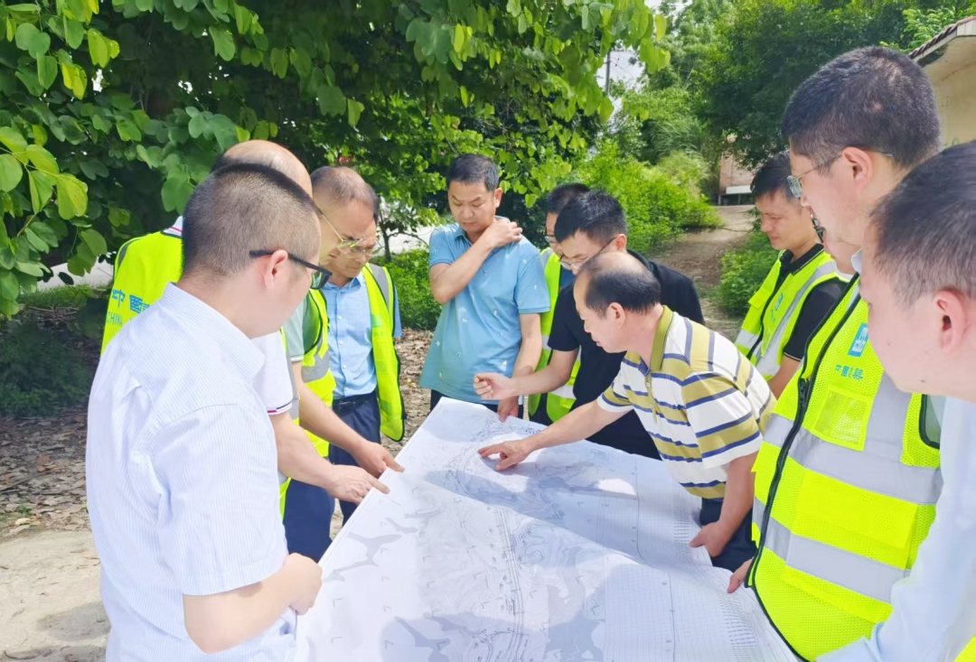 20250407128665.jpg 優(yōu)秀項(xiàng)目負(fù)責(zé)人-胡省4.jpg